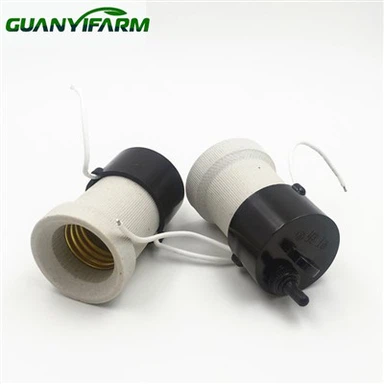 Infrasarkano staru lampas turētājs